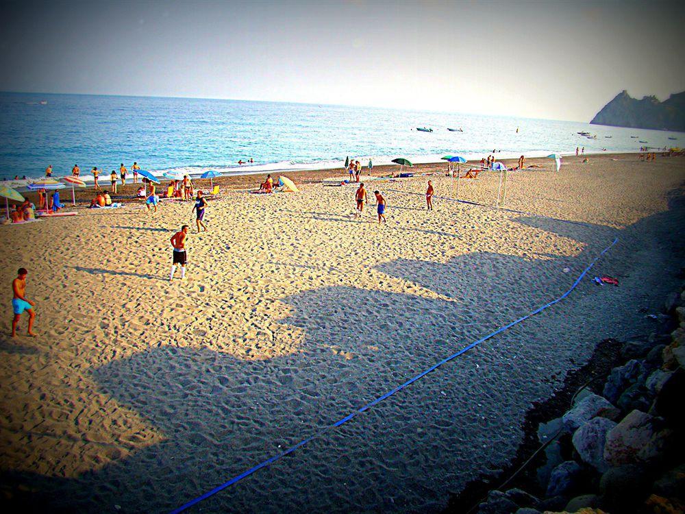 Camping La Focetta Sicula Sant'Alessio Siculo Exterior photo